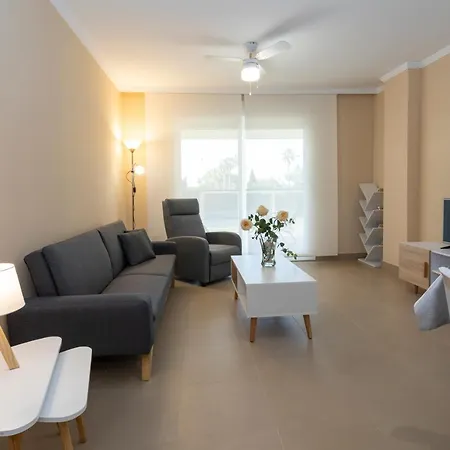 Brisas B2, 2 Dormitorios, Playa A 50m, By Bookindenia Apartment