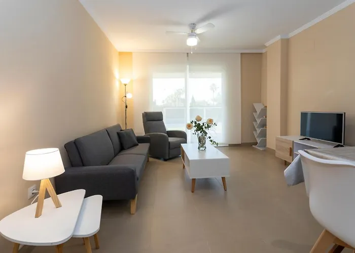 Brisas B2, 2 Dormitorios, Playa A 100m, By Bookindenia 公寓